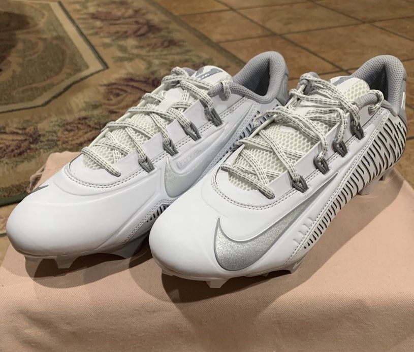 Nike Vapor Edge Pro 360 2 Men's Football Cleats (Size: 7)
