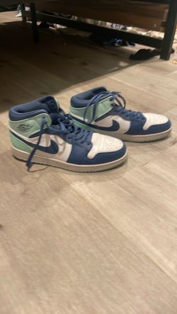 Air Jordan 1s