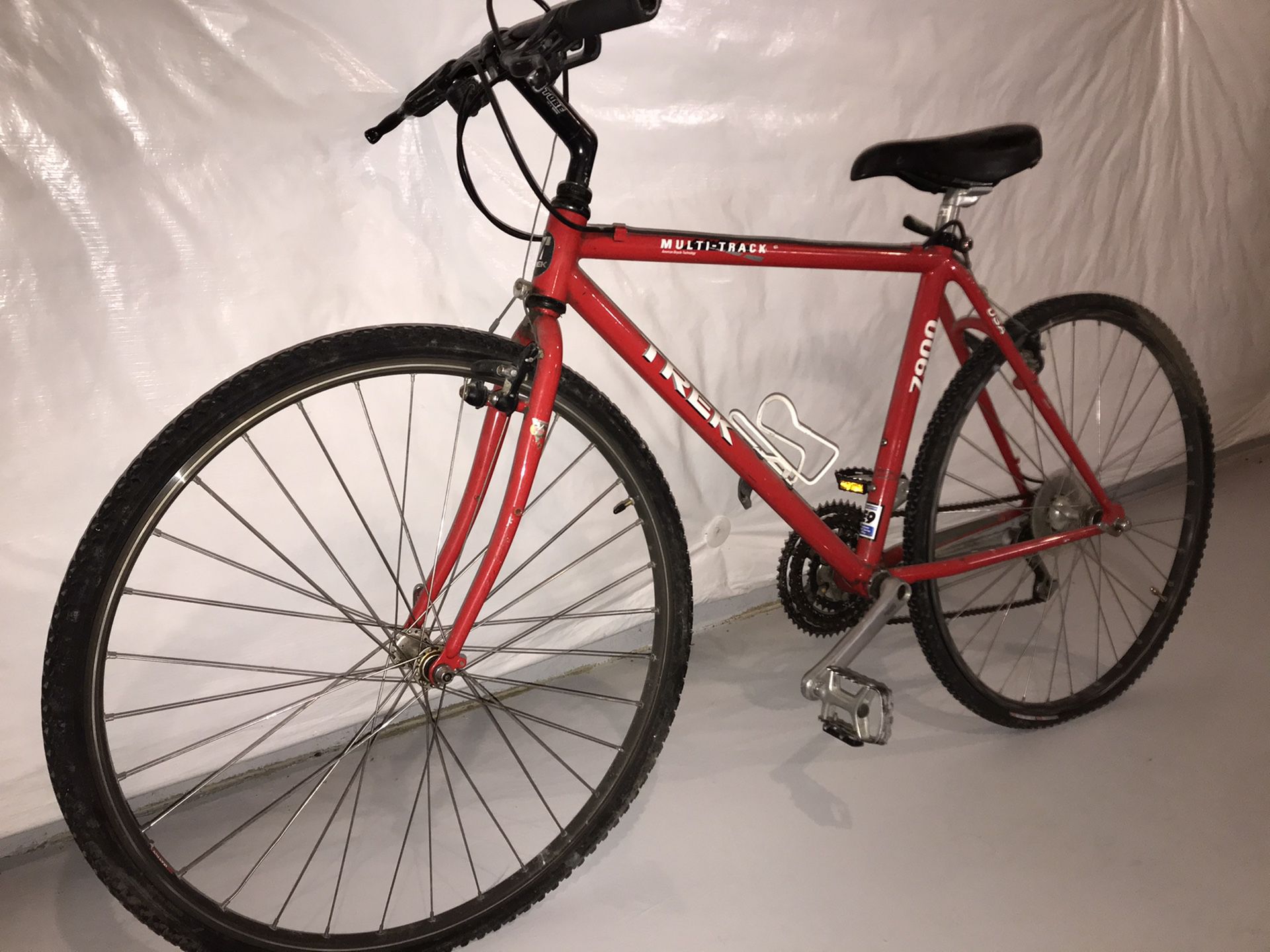 Trek 7900 Multi-Track 19” Red Mountain Bike-Easton ProGram 6000 Series Frame