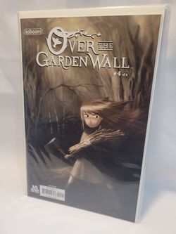 COMIC BOOK