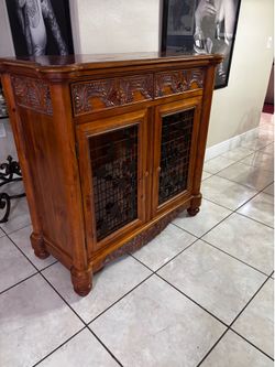 Solid Wood Cabinet Bar