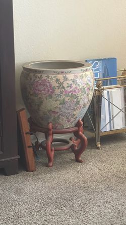 Chinese Antique Flower VASE