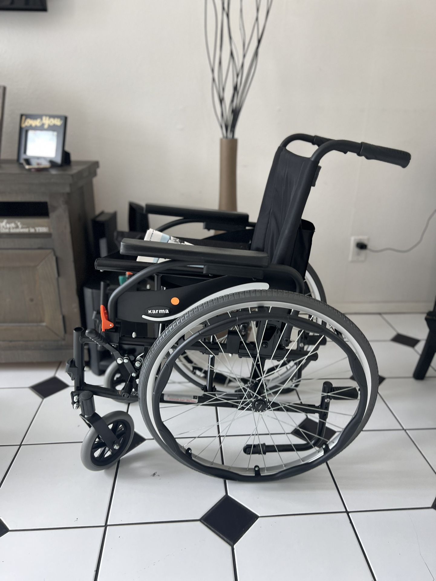 Karma Flex Series Wheelchair Brand New