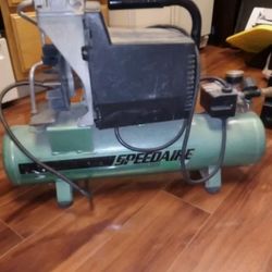 Speedaire 5Z598B 1 HP Air Compressor, 3 GAL 120 PSI  E16872-2 (NO) LOC. EEE-6