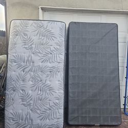 Twin BED Mattress And Box Spring 🛌