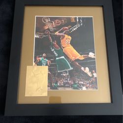 Kobe Bryant Framed Picture With 23k Z-Force Card
