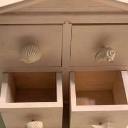 Seashell Decor Box With 4 Small Drawers
