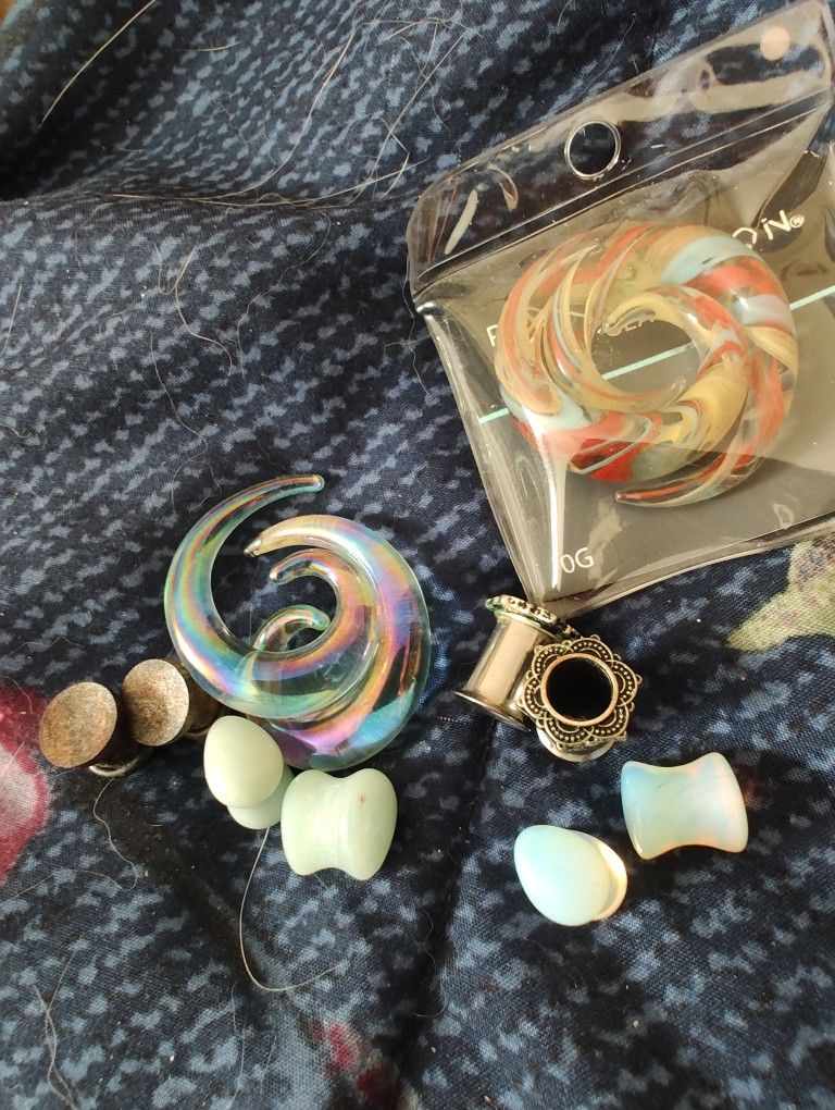 CLEAN! Size 0 Gauge Lot