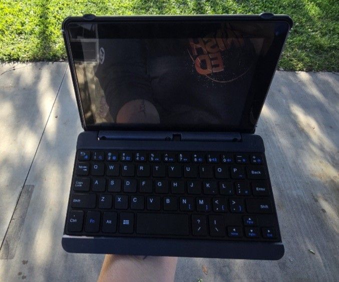 RCA Voyager Tablet