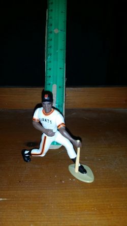Mays giants figure