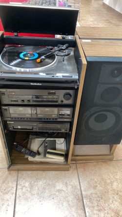 Technics Stereo/Record Player Goodwill Store 80 San Bernardino