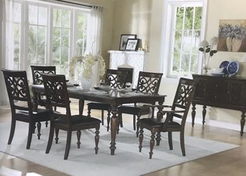 7 Piece Dining Set