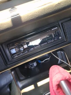 Alpine Bluetooth stereo