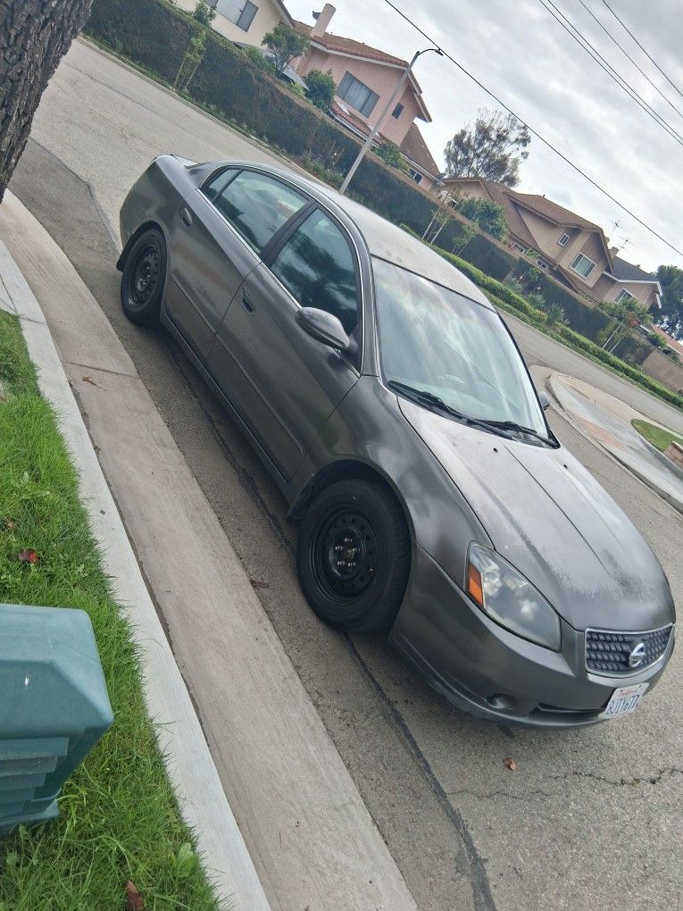 2005 Nissan Altima