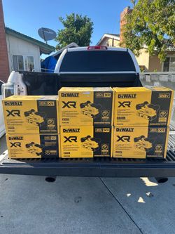 DEWALT 20-Volt Cordless Belt Sander (Tool-Only)