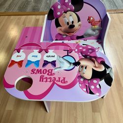 Disney Minnie Mouse Desk