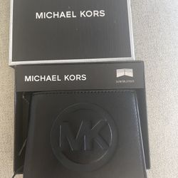 Michael Kors Leather Wallet 