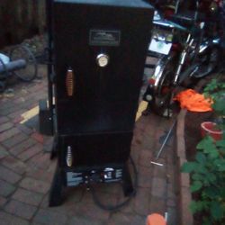 Masterbuilt Sportsman Elite Smoker