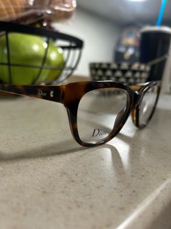 75$ vintage Dior Montaigne N’06 Glasses
