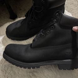 Black timbs