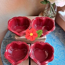 JUEGO DE 4 TAZONES EN FORMA DE CORAZÓN COLOR VINO PRINCESS HOUSE ⚘️ ⚘️