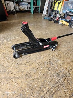 Floor Jack  2.5 ton