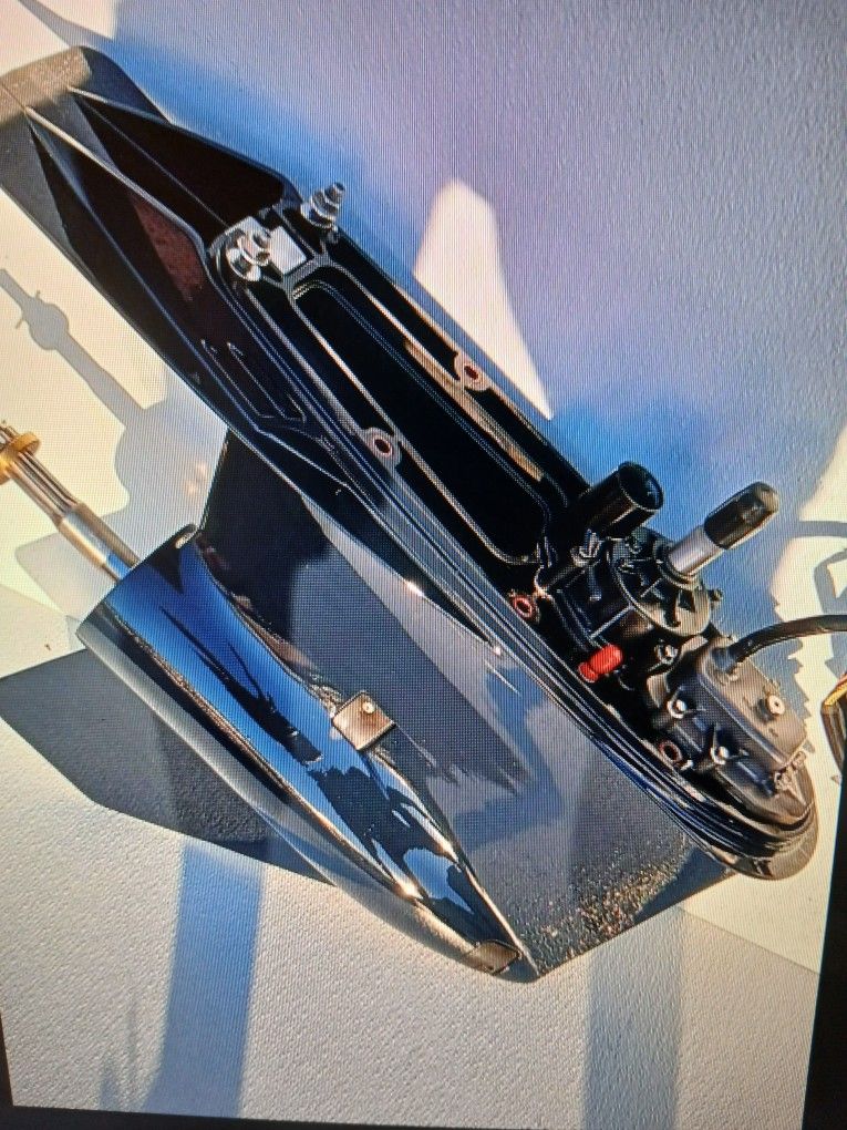 GEAR CASE ASSEMBLY EVINRUDE (contact info removed)