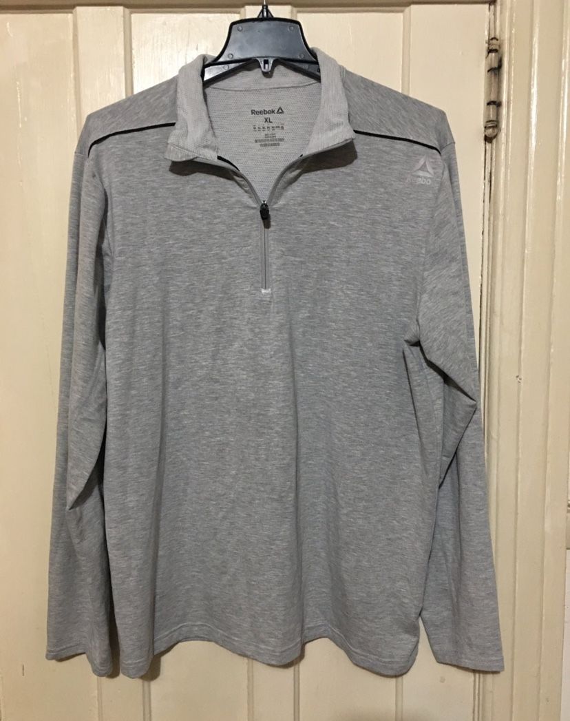 Reebok Men’s Pullover 1/4 Zipper Shirt XL