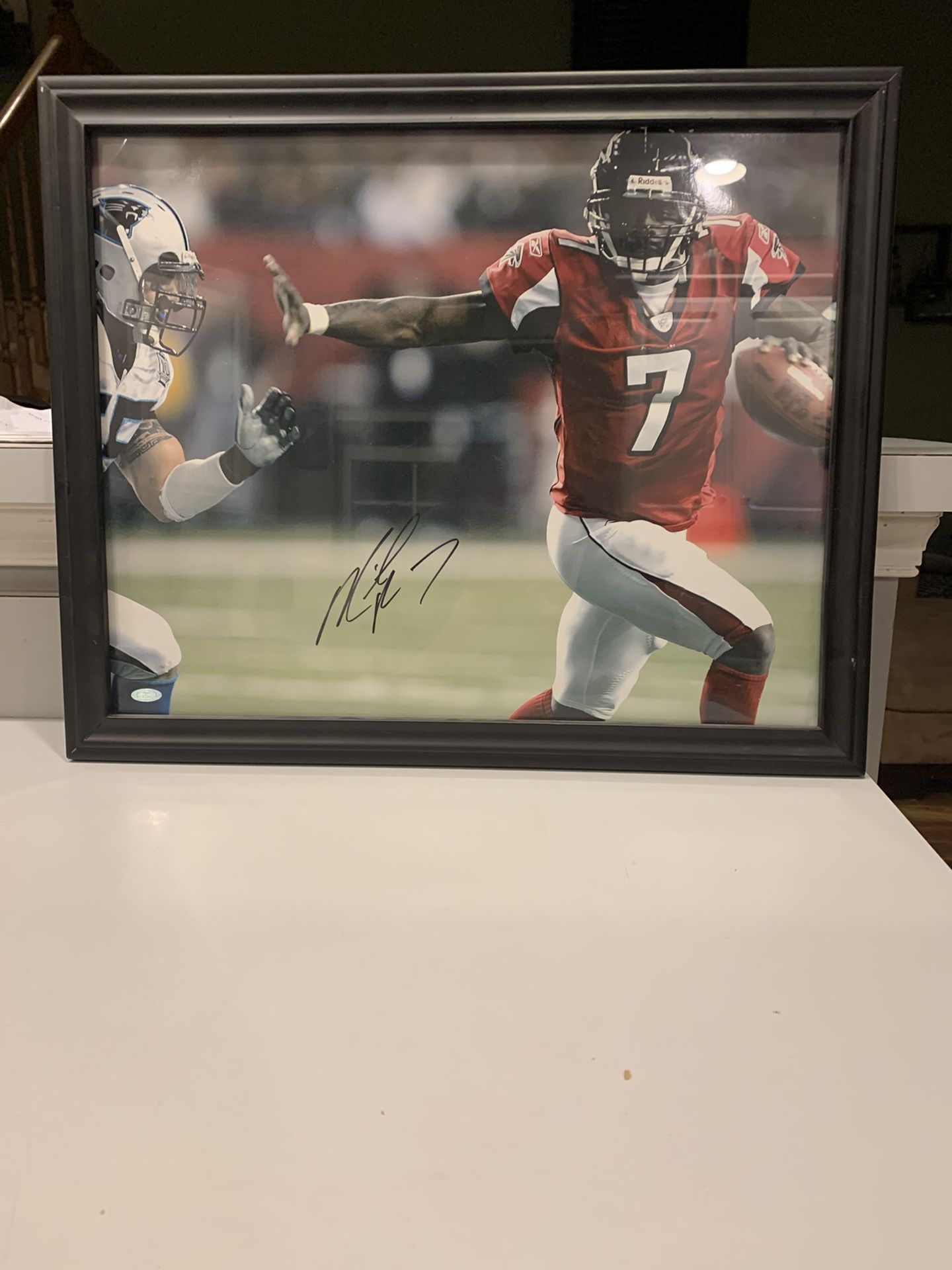 Michael Vick autographed Atlanta Falcons photo for Sale in Lansdale, PA -  OfferUp