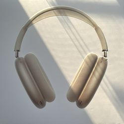 AirPods Max Starlight