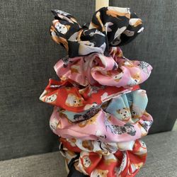 🐶 Hair Scrunchies 3/$5