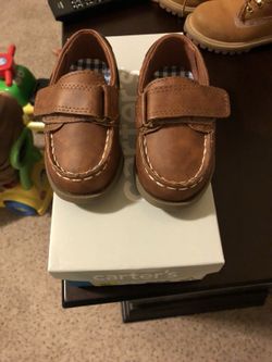 Toddler loafers size 6c