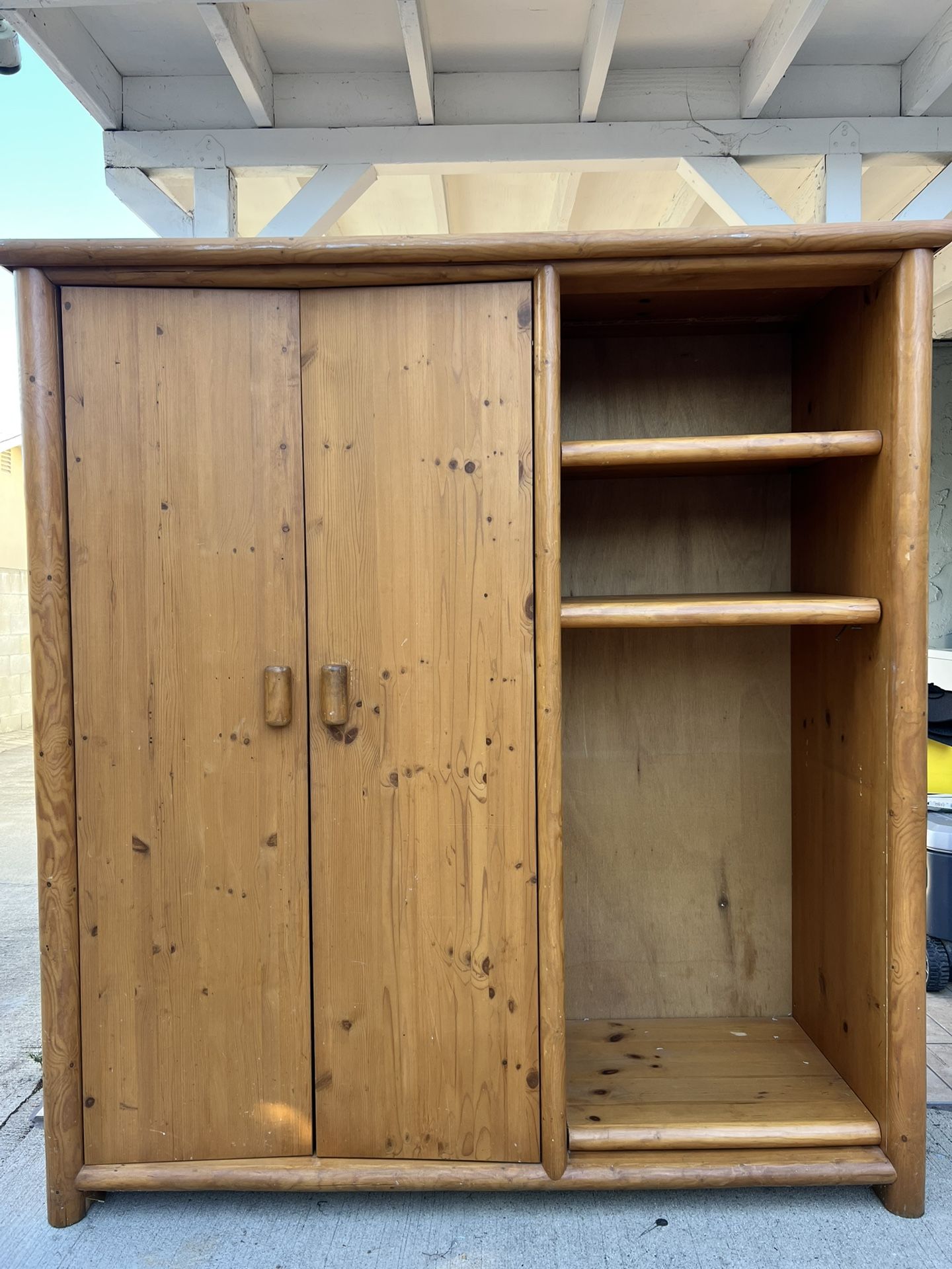 FREE Amoire  Closet - Standing Storage 