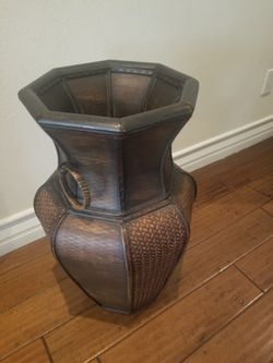 Bamboo? Pot 