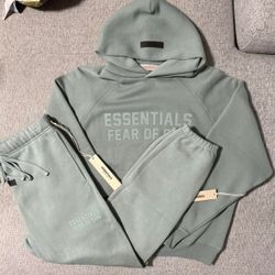 🔥 Fear of God Essentials Sycamore Green Set Hoodie + Cuffed Sweats: Brand New | 100% Authentic Extra Large (ONLY)