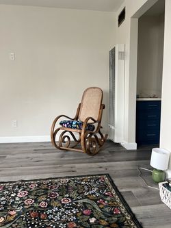 Gorgeous Rocking Chair
