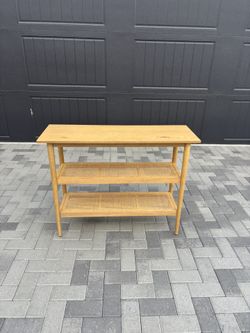 Entry Way Table