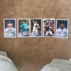 5 Signed Mariners Posters 