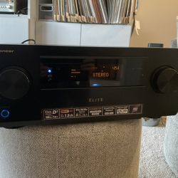 Pioneer Elite SC-81 7.2 Channel Home Theatre Receiver Works!