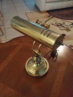 Brass lamp in good shape