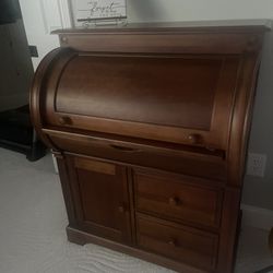 gorgeous cherry roll top desk perfect