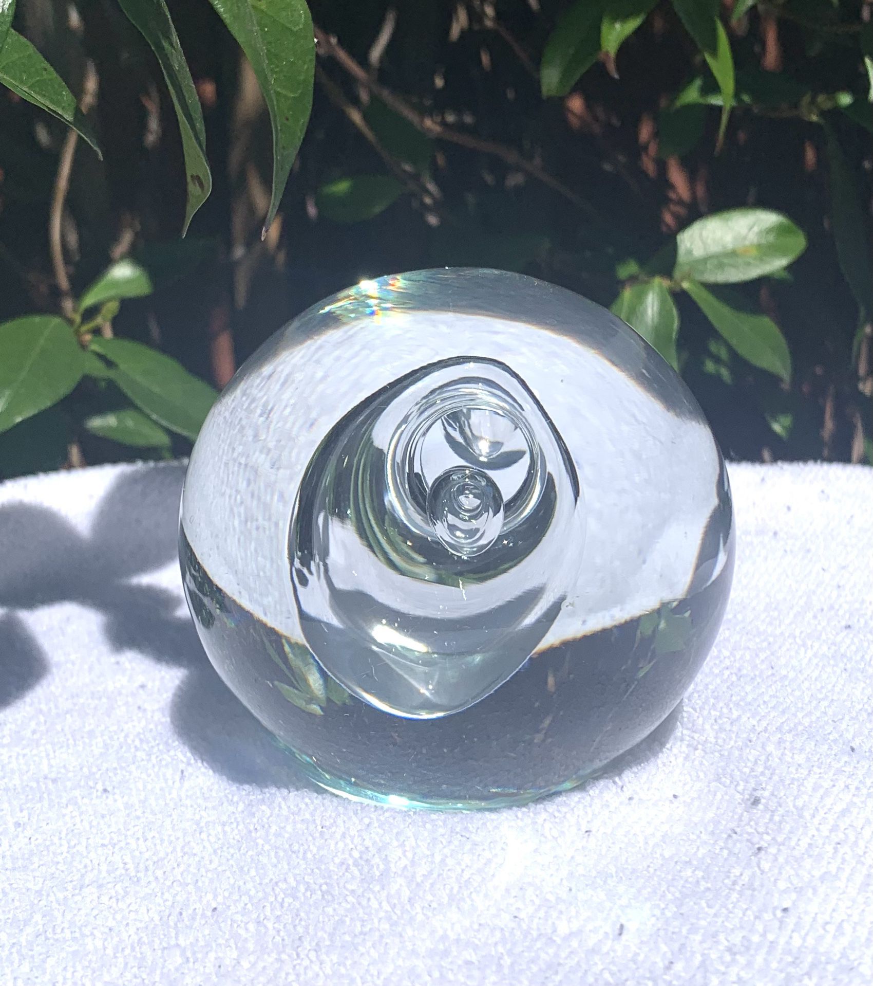 Vintage Mid-Century Modern Clear Art Glass Paperweight 4” Round