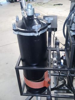 10 Gallon pressure pot with mixer