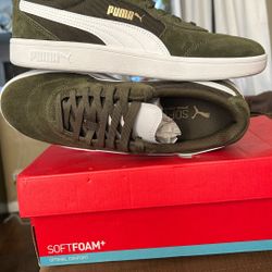 Pumas Astro Play , Dark Olive - Puma White , 