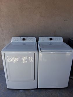 Samsung Washer And Dryer Electric Set
