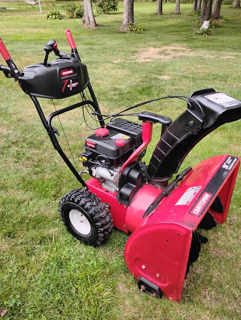 Craftsman Snow Blower 6.5hp - 26" path