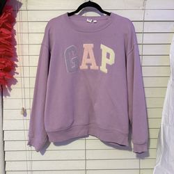 Cute Purple GAP sweater size medium