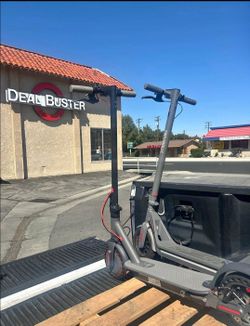 PHANTOM GOGO Electric Scooter with Charger