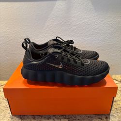 Nike Mind 002 Black Hyper Crimson HQ4308-001 Men’s Size 11.5 Brand New