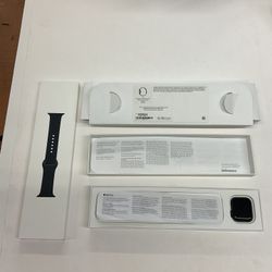 Apple Watch SE 40mm (Midnight Aluminum, Sport Band)